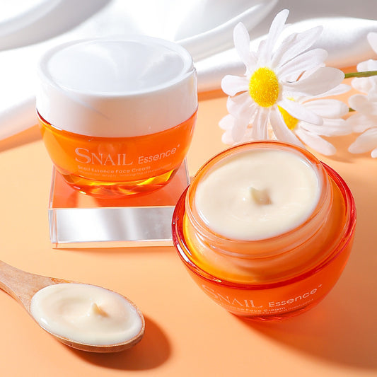 Facial Moisturizing Cream Lotion - ILLUMEW